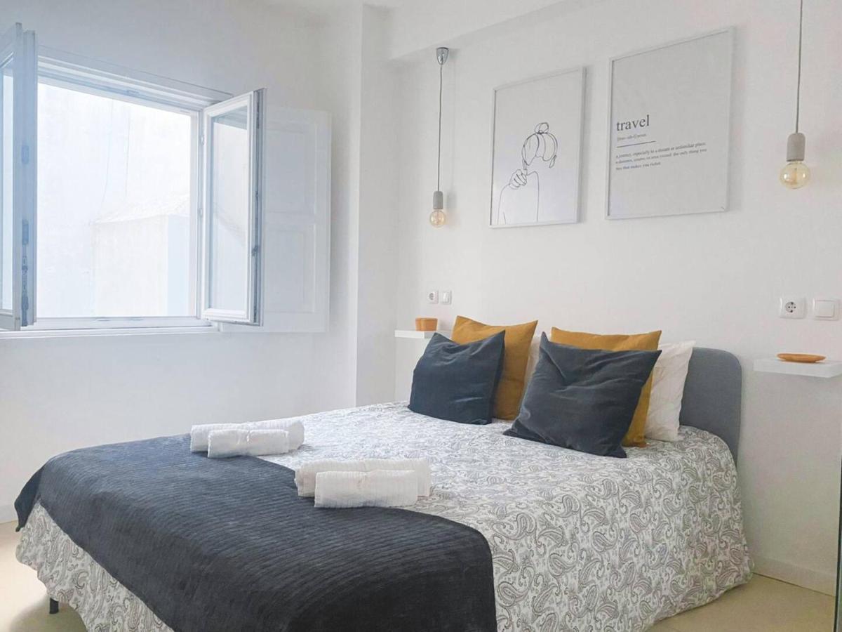 Almirante24 - Apartment With Garden - Ajuda Palace & Royal Treasure Museum Lisbon Luaran gambar